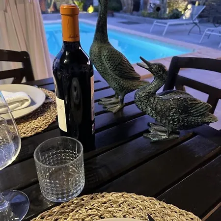 Semesterbostad Patos *
